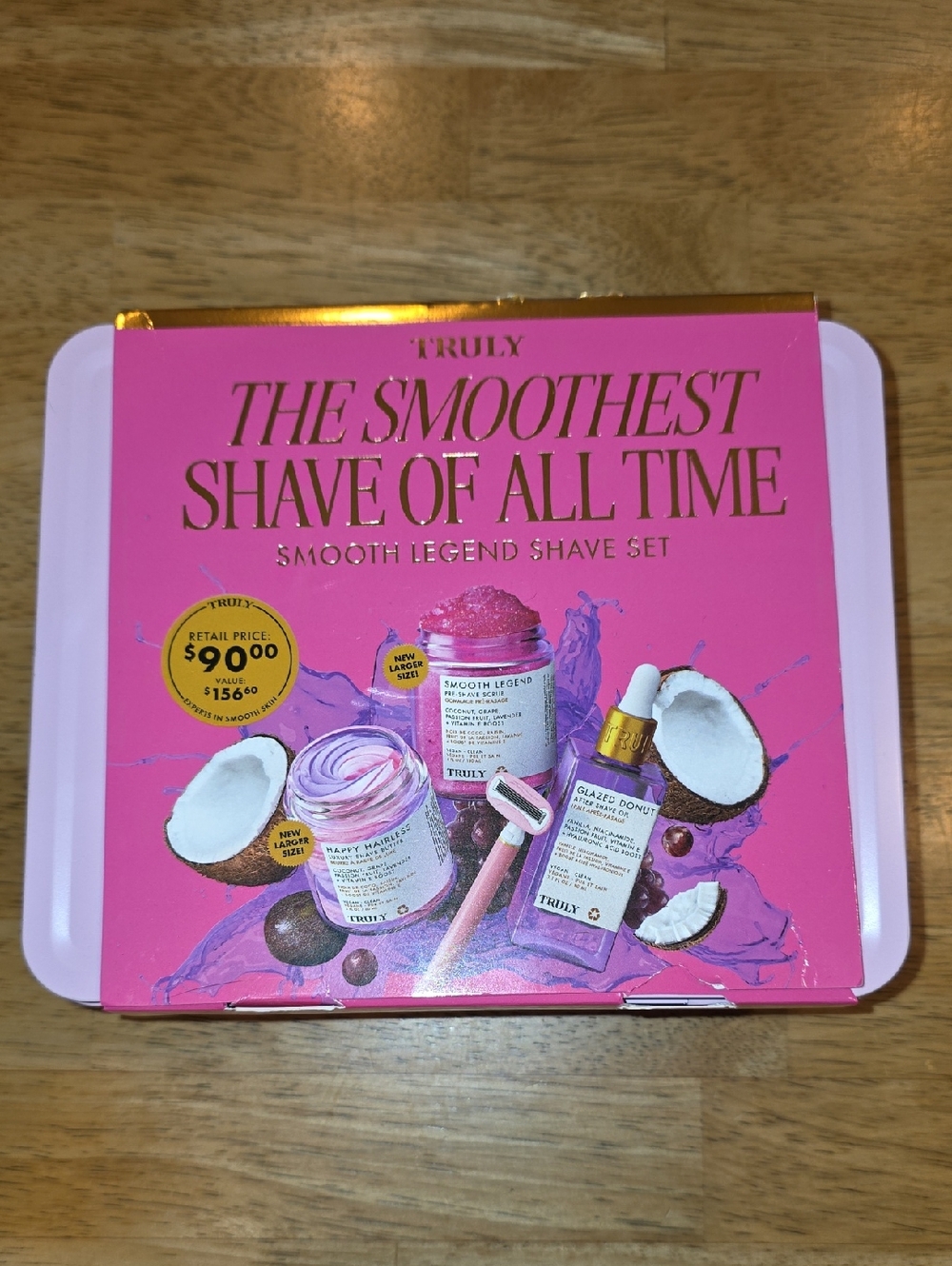 TRULY Smooth Legend Shave Set - Pink